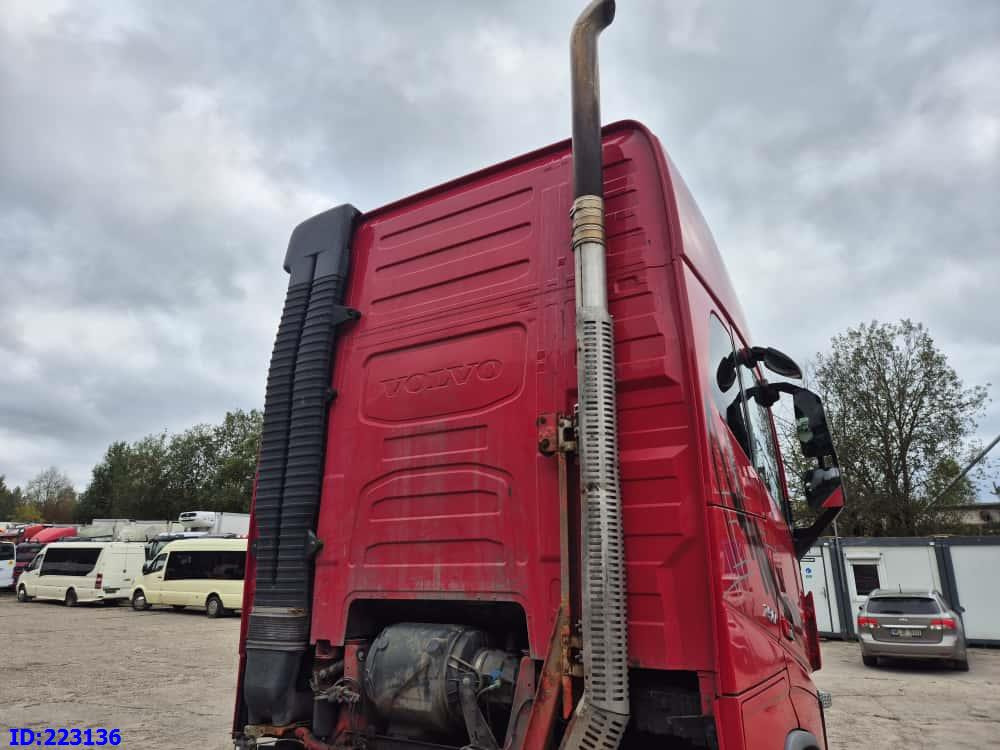 VOLVO FH16 750HP - 8x4 -Big Axles - Camión chasis: foto 5 VOLVO FH16 750HP - 8x4 -Big Axles - Camión chasis: foto 5