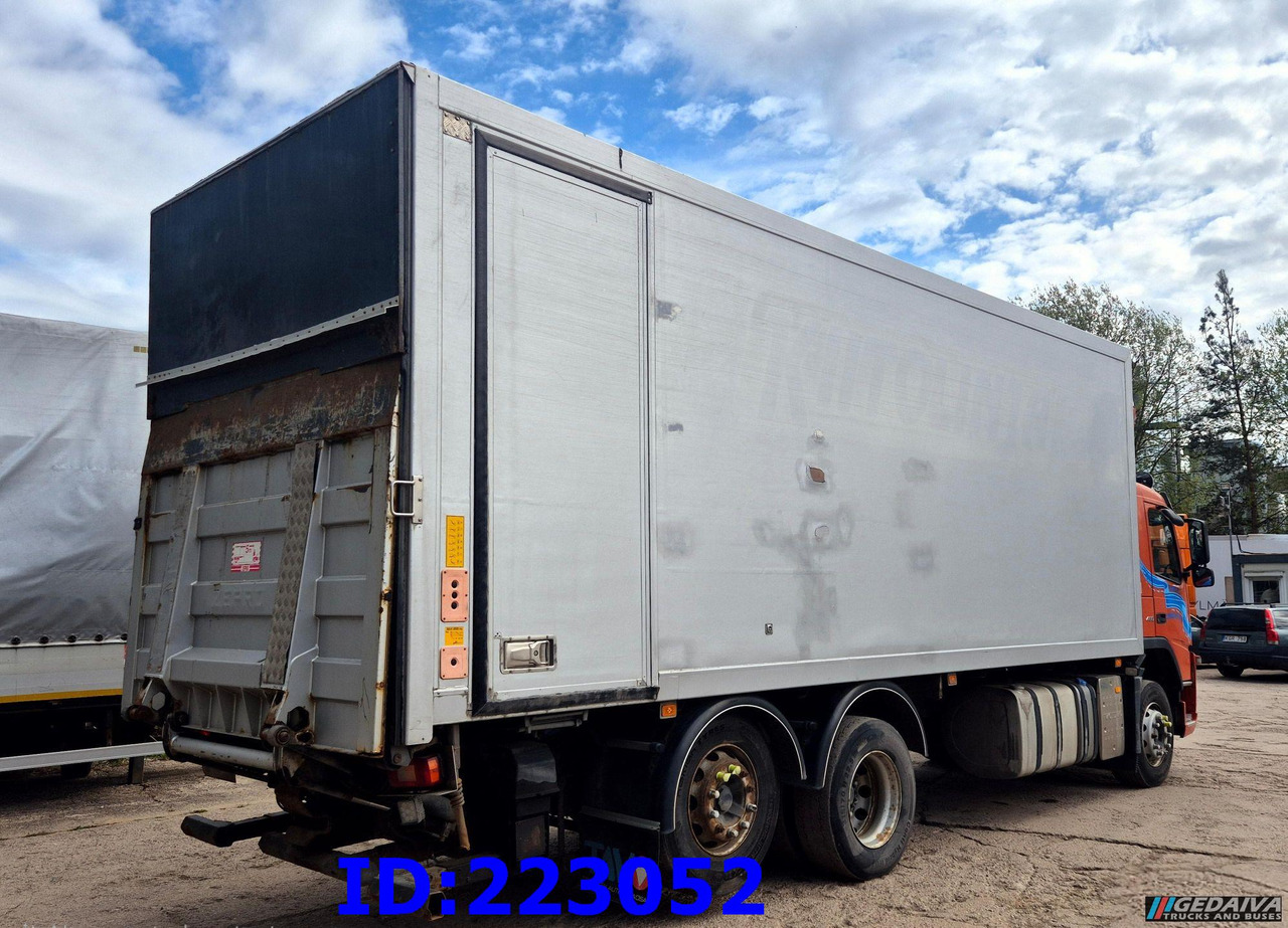 VOLVO FM11 450HP 6x2 Euro5 - Camión caja cerrada: foto 5 VOLVO FM11 450HP 6x2 Euro5 - Camión caja cerrada: foto 5