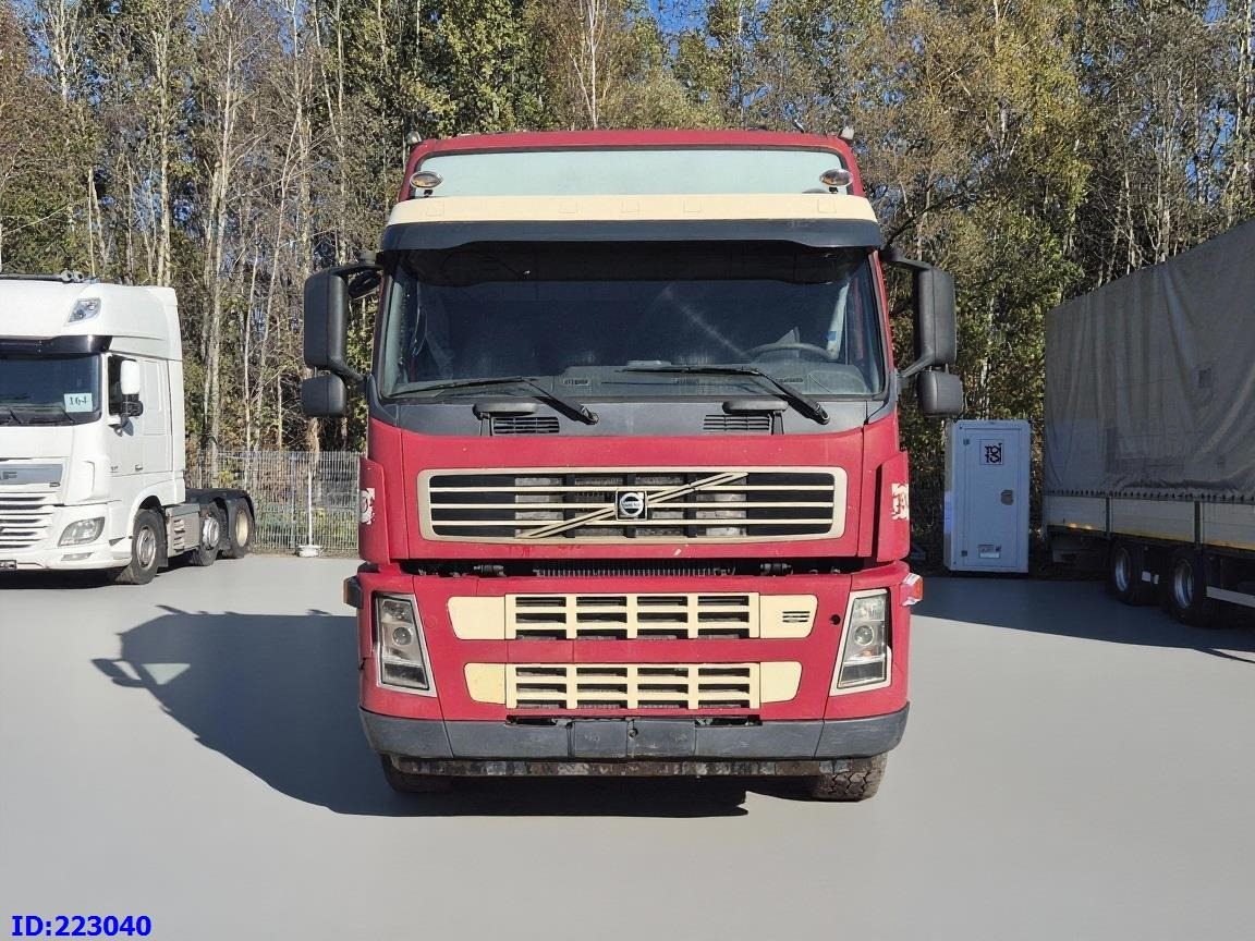 VOLVO FM12 420HP 8x2 - Camión volquete: foto 2 VOLVO FM12 420HP 8x2 - Camión volquete: foto 2