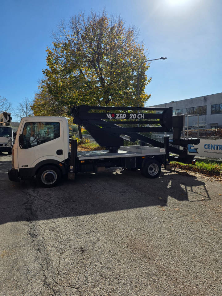 CTE ZED 20 CH - Camión con plataforma elevadora: foto 4 CTE ZED 20 CH - Camión con plataforma elevadora: foto 4