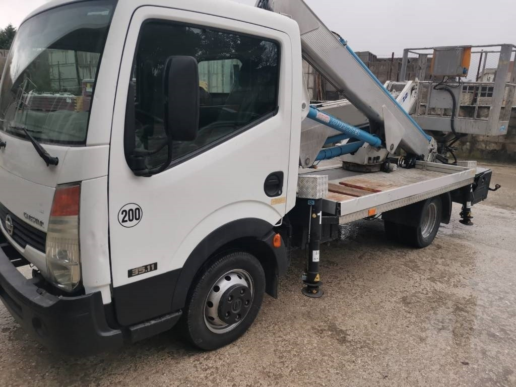 Multitel MX 200 - Camión con plataforma elevadora: foto 4 Multitel MX 200 - Camión con plataforma elevadora: foto 4