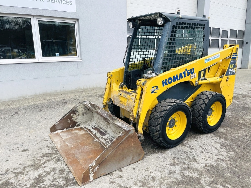 Komatsu SK714-5 (3948) - Minicargadora: foto 4 Komatsu SK714-5 (3948) - Minicargadora: foto 4