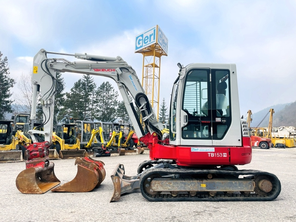 Takeuchi TB153FR (4100) - Miniexcavadora: foto 1 Takeuchi TB153FR (4100) - Miniexcavadora: foto 1