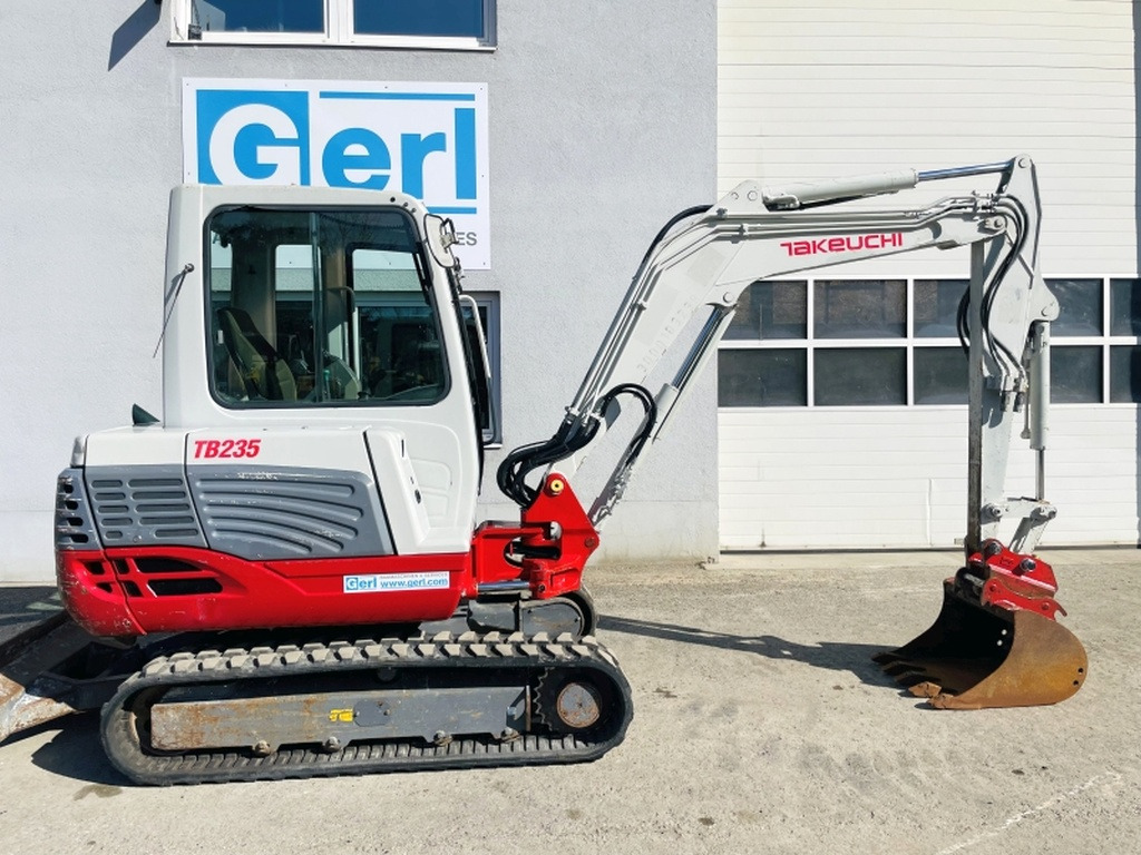 Takeuchi TB235 (3968) - Miniexcavadora: foto 2 Takeuchi TB235 (3968) - Miniexcavadora: foto 2