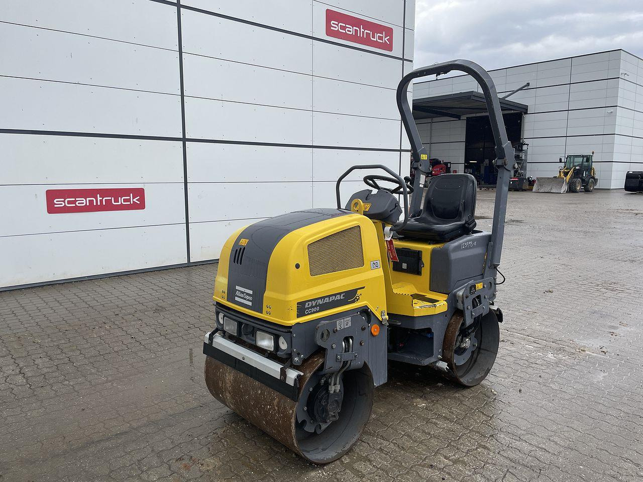 Atlas Copco CC900 - Apisonadora de asfalto: foto 1 Atlas Copco CC900 - Apisonadora de asfalto: foto 1