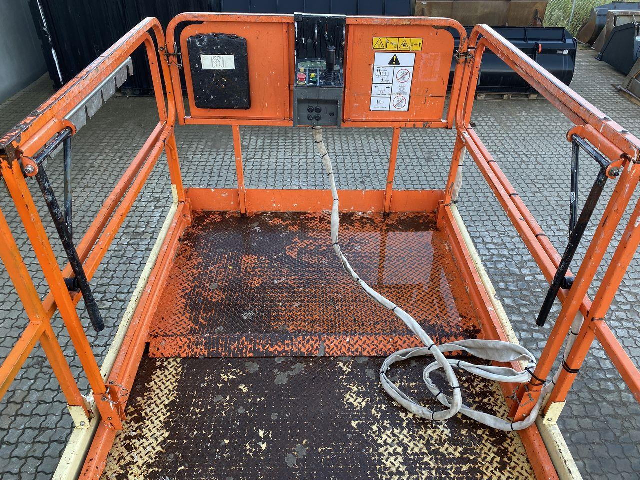 JLG 4069LE - Plataforma de tijeras: foto 3 JLG 4069LE - Plataforma de tijeras: foto 3