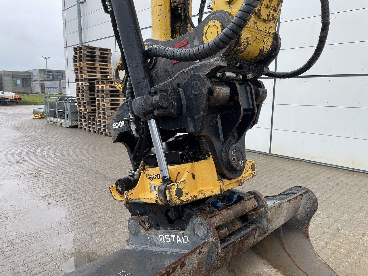 Excavadora de cadenas Komatsu PC240LC-11EO: foto 11 Excavadora de cadenas Komatsu PC240LC-11EO: foto 11