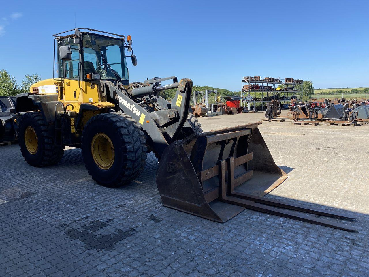 Komatsu WA250PZ-5 - Cargadora de ruedas: foto 5 Komatsu WA250PZ-5 - Cargadora de ruedas: foto 5