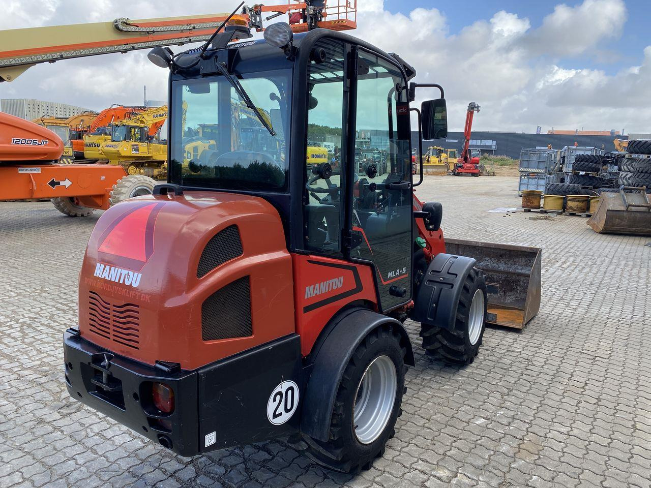 Manitou MLA 5-50H-Z CAB - Cargadora articulada: foto 4 Manitou MLA 5-50H-Z CAB - Cargadora articulada: foto 4