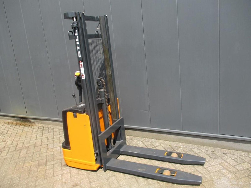 Still EGV 12-OM - Apilador: foto 3 Still EGV 12-OM - Apilador: foto 3