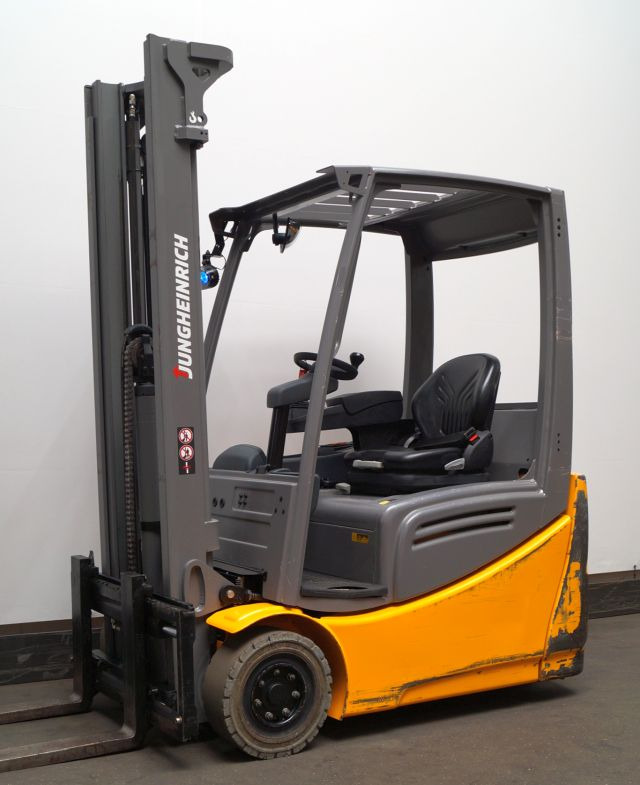 Jungheinrich EFG216k - Carretilla elevadora eléctrica: foto 1 Jungheinrich EFG216k - Carretilla elevadora eléctrica: foto 1