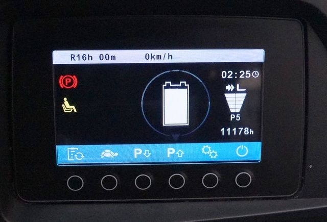 Jungheinrich EFG320 - Carretilla elevadora eléctrica: foto 5 Jungheinrich EFG320 - Carretilla elevadora eléctrica: foto 5