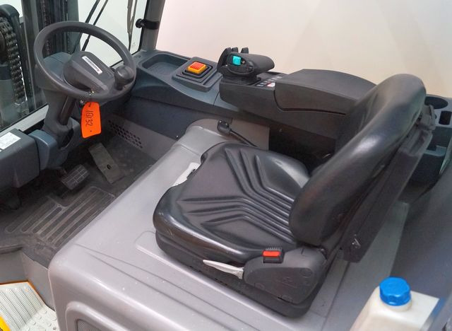 Jungheinrich EFG425k - Carretilla elevadora eléctrica: foto 4 Jungheinrich EFG425k - Carretilla elevadora eléctrica: foto 4