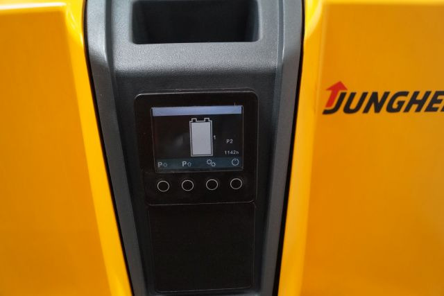 Jungheinrich EJD118 - Apilador: foto 4 Jungheinrich EJD118 - Apilador: foto 4