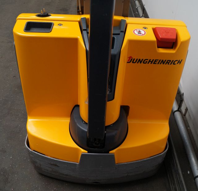 Jungheinrich EMD115i - Apilador: foto 3 Jungheinrich EMD115i - Apilador: foto 3