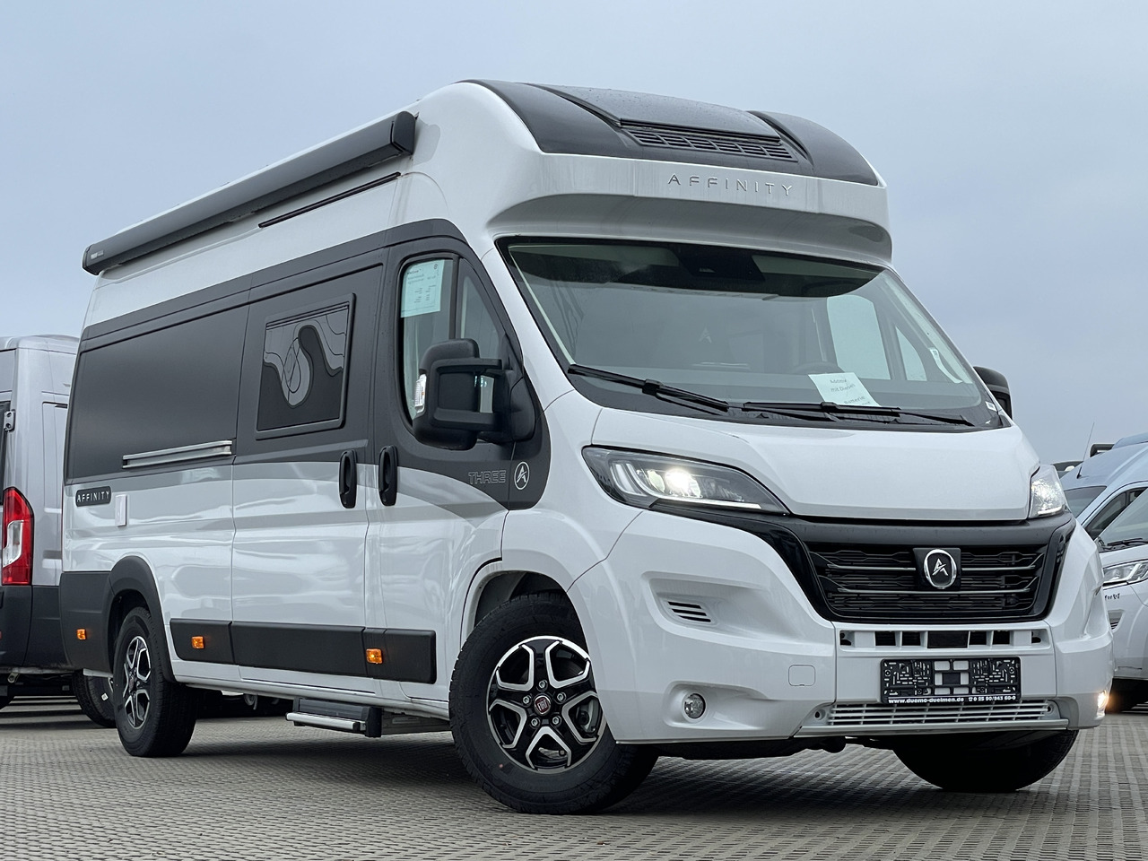 Affinity Three **180 PS** **AUTOMATIK** - Cámper: foto 1 Affinity Three **180 PS** **AUTOMATIK** - Cámper: foto 1