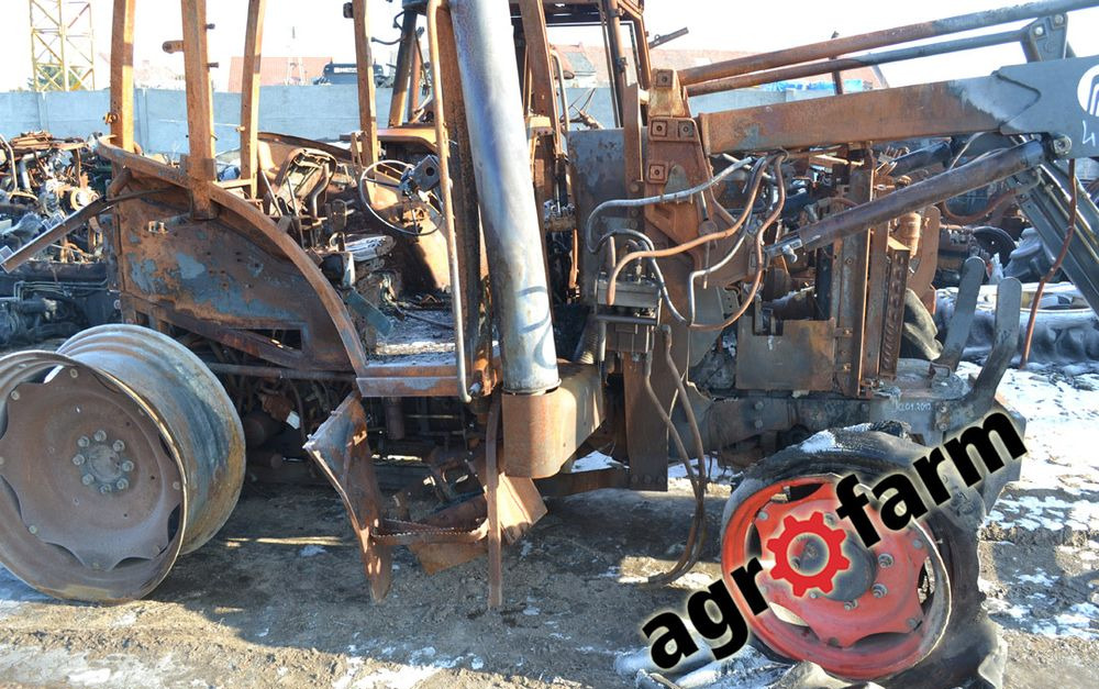 Claas Ares 547 ATZ silnik skrzynia most zwolnica blok wał oś - Caja de cambios para Maquinaria agrícola: foto 2 Claas Ares 547 ATZ silnik skrzynia most zwolnica blok wał oś - Caja de cambios para Maquinaria agrícola: foto 2