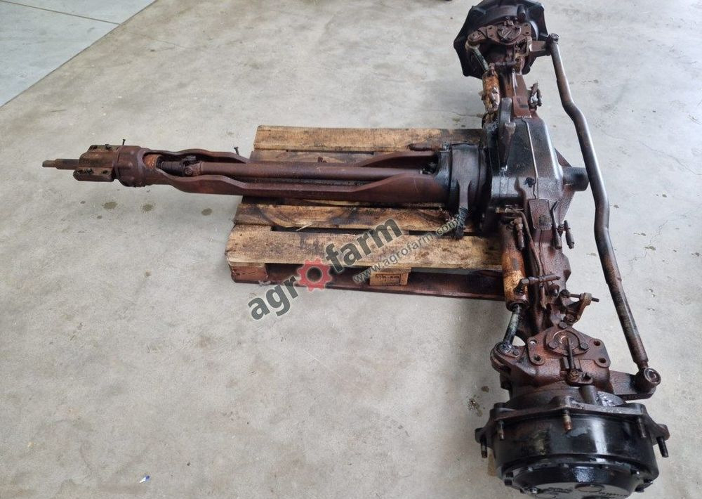 Most przedni New Holland T6.155 - Transmisión: foto 2 Most przedni New Holland T6.155 - Transmisión: foto 2