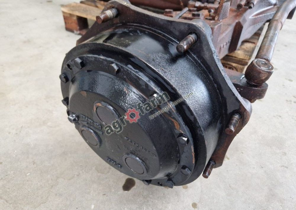 Most przedni New Holland T6.155 - Transmisión: foto 3 Most przedni New Holland T6.155 - Transmisión: foto 3