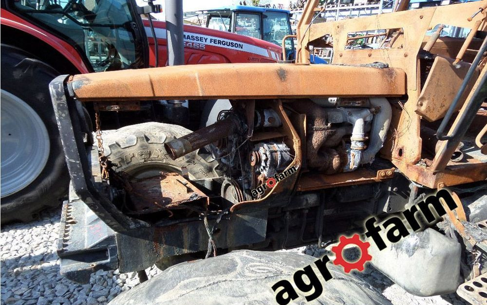 Deutz części używane DX 4.10 4.30 4.50 silnik most skrzynia zwolnica piasta zwrotnica blok głowica - Piezas de recambio para Maquinaria agrícola: foto 2 Deutz części używane DX 4.10 4.30 4.50 silnik most skrzynia zwolnica piasta zwrotnica blok głowica - Piezas de recambio para Maquinaria agrícola: foto 2