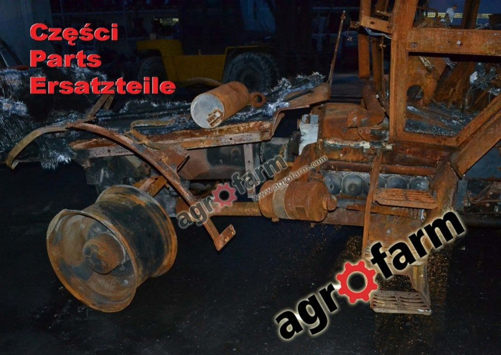 Fendt 390 GT części, skrzynia biegów, silnik, oś - Piezas de recambio: foto 1 Fendt 390 GT części, skrzynia biegów, silnik, oś - Piezas de recambio: foto 1