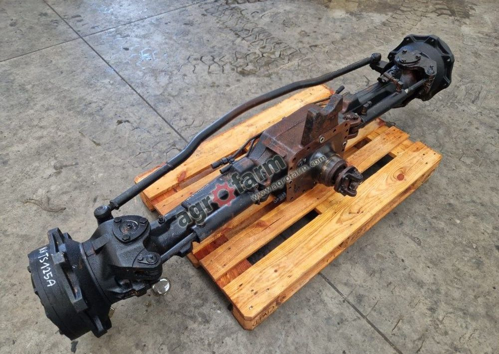 Przedni most New Holland TS125A - Transmisión: foto 3 Przedni most New Holland TS125A - Transmisión: foto 3