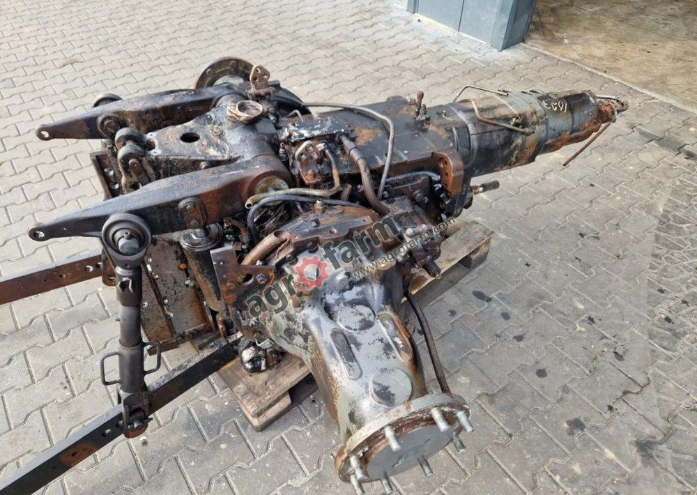 SKRZYNIA BIEGÓW Z MOSTEM TYLNYM VALTRA T173 - Caja de cambios: foto 2 SKRZYNIA BIEGÓW Z MOSTEM TYLNYM VALTRA T173 - Caja de cambios: foto 2