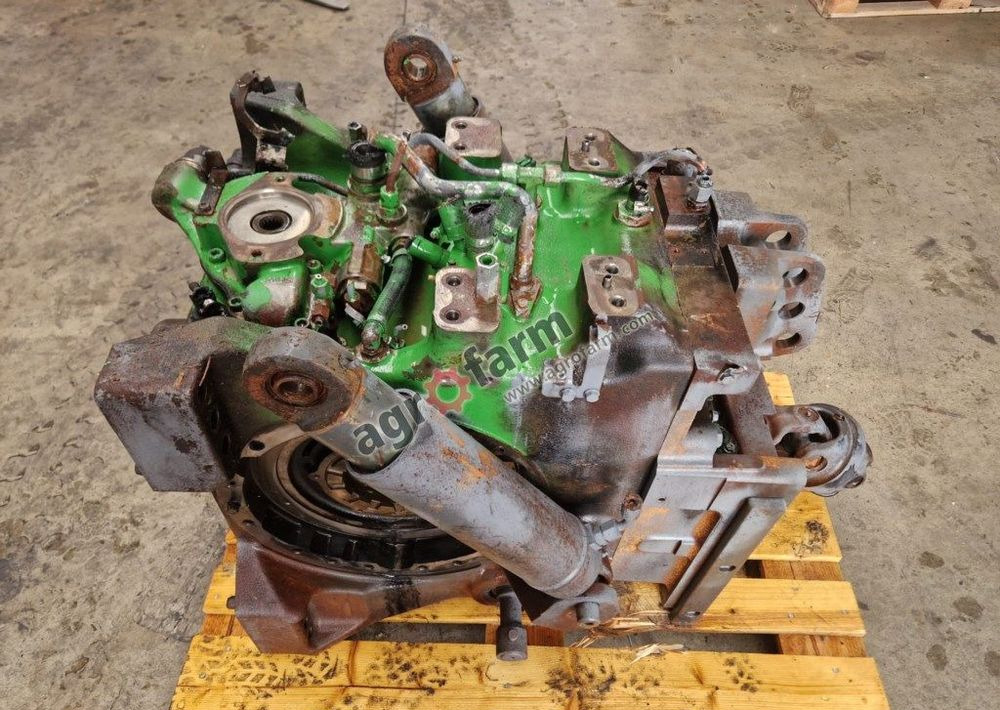 Tylny most John Deere 6195R - Caja de cambios: foto 4 Tylny most John Deere 6195R - Caja de cambios: foto 4