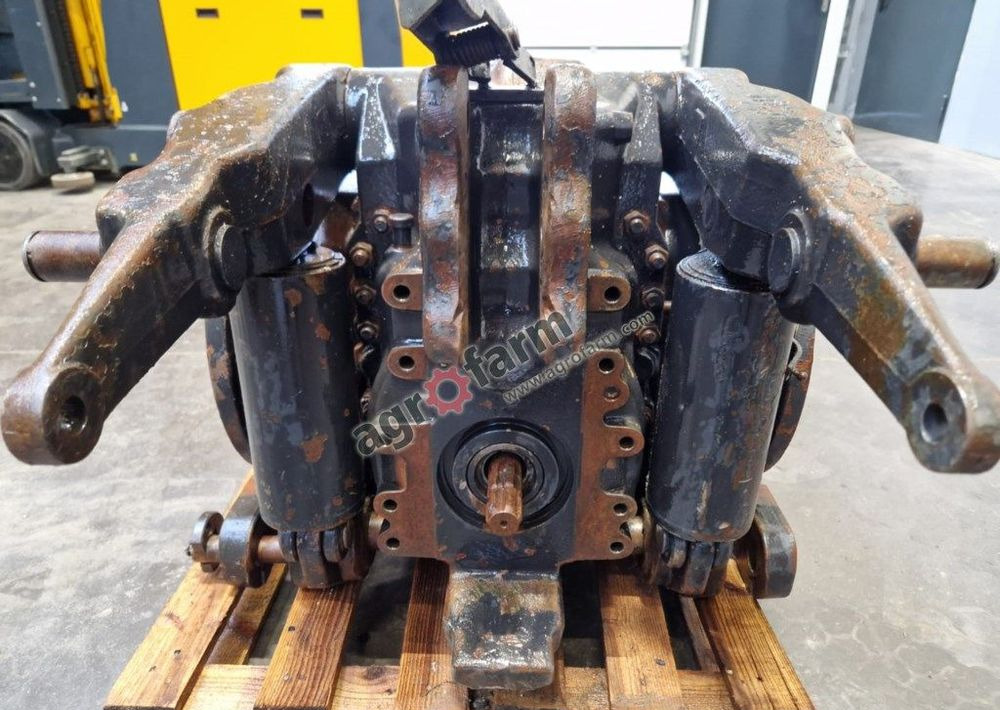 Tylny most Valtra 6400 - Caja de cambios: foto 4 Tylny most Valtra 6400 - Caja de cambios: foto 4