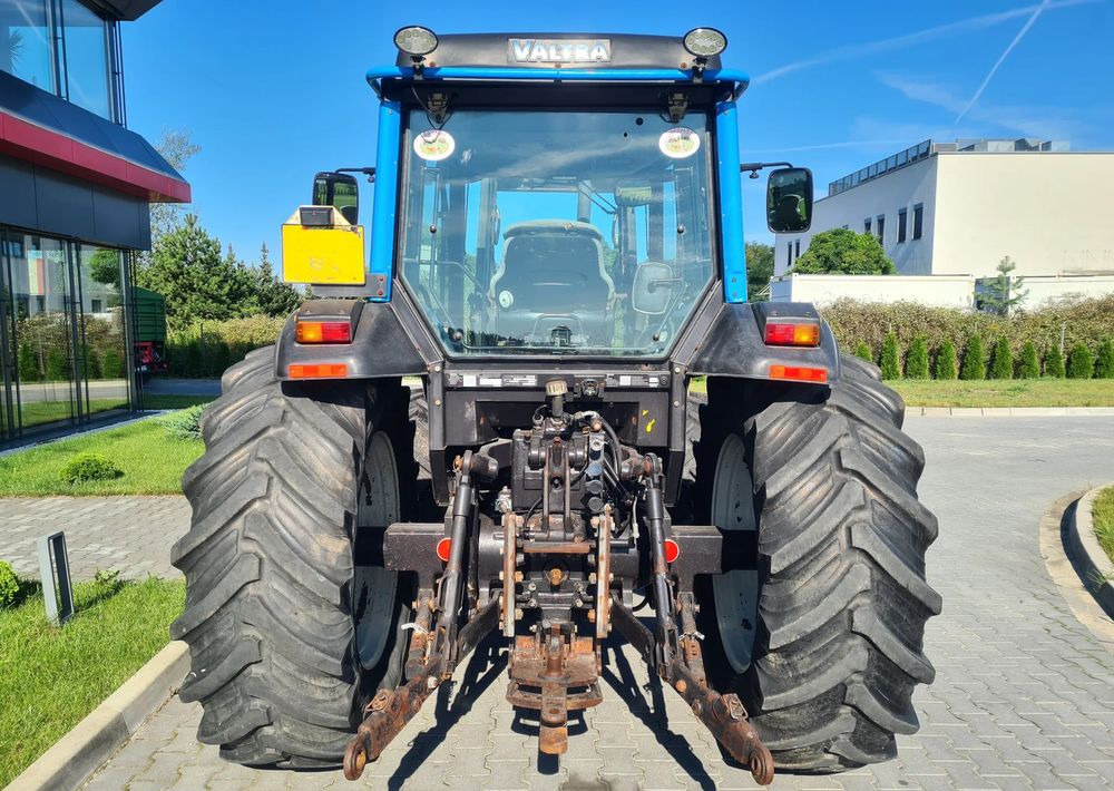 Tractor Valtra A95: foto 8