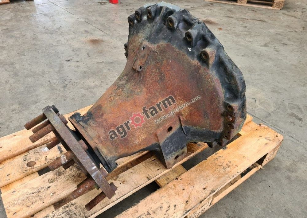 ZWOLNICA FENDT 824 VARIO SCR 934152150232 - Transmisión: foto 2 ZWOLNICA FENDT 824 VARIO SCR 934152150232 - Transmisión: foto 2
