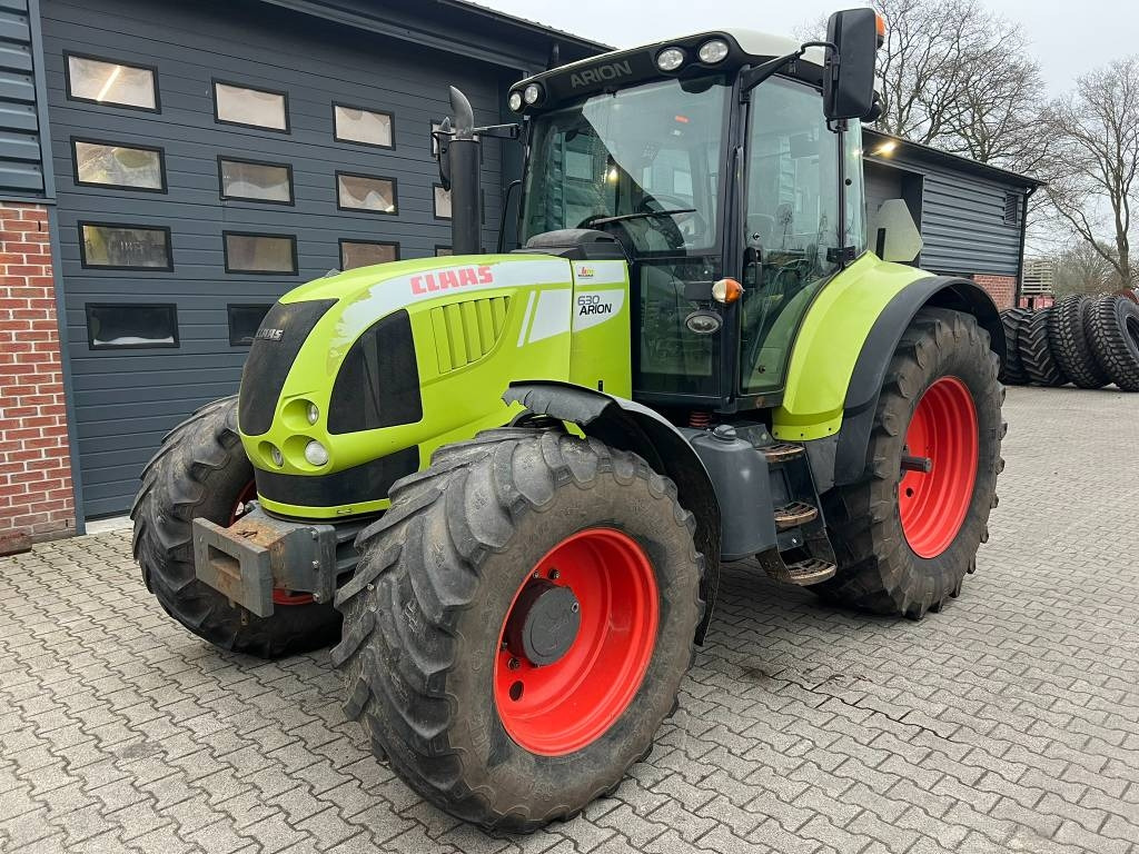 Claas Arion 630 Cebis - Tractor: foto 1 Claas Arion 630 Cebis - Tractor: foto 1