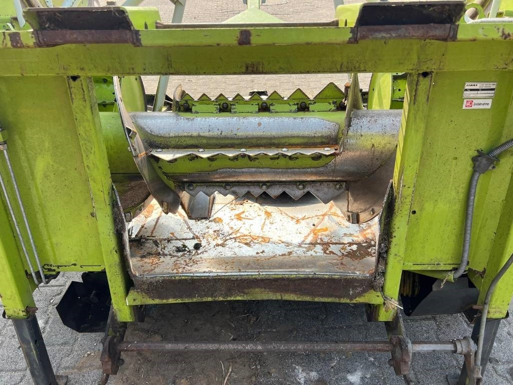 Claas RU 450 Xtra - Cosechadora de forraje: foto 4 Claas RU 450 Xtra - Cosechadora de forraje: foto 4