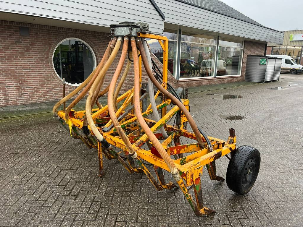 Hekamp 11 tand bouwland bemester - Esparcidor de estiércol: foto 1 Hekamp 11 tand bouwland bemester - Esparcidor de estiércol: foto 1
