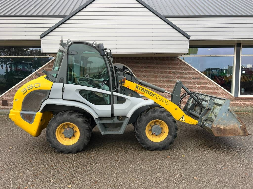 Kramer 380  - Cargadora de ruedas: foto 1 Kramer 380  - Cargadora de ruedas: foto 1