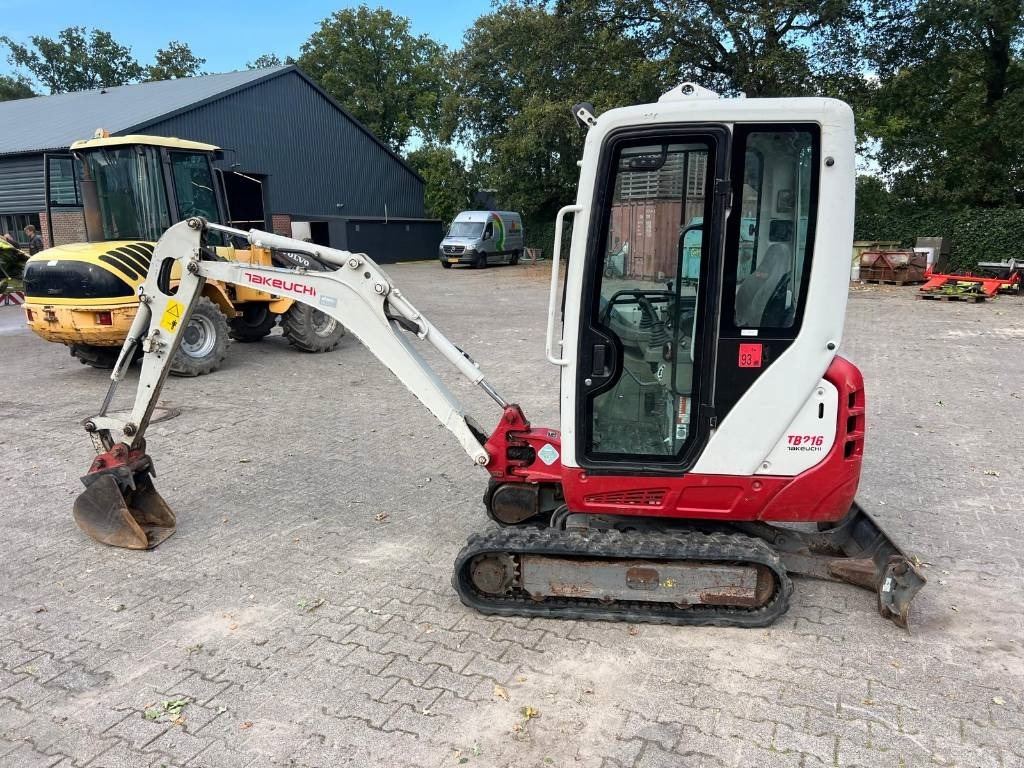 Takeuchi TB 216 - Miniexcavadora: foto 2 Takeuchi TB 216 - Miniexcavadora: foto 2
