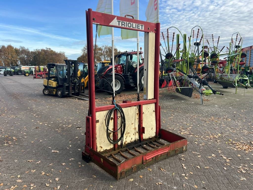 Trioliet TU 195 Kuilvoersnijder - Maquinaria ganadera: foto 4 Trioliet TU 195 Kuilvoersnijder - Maquinaria ganadera: foto 4