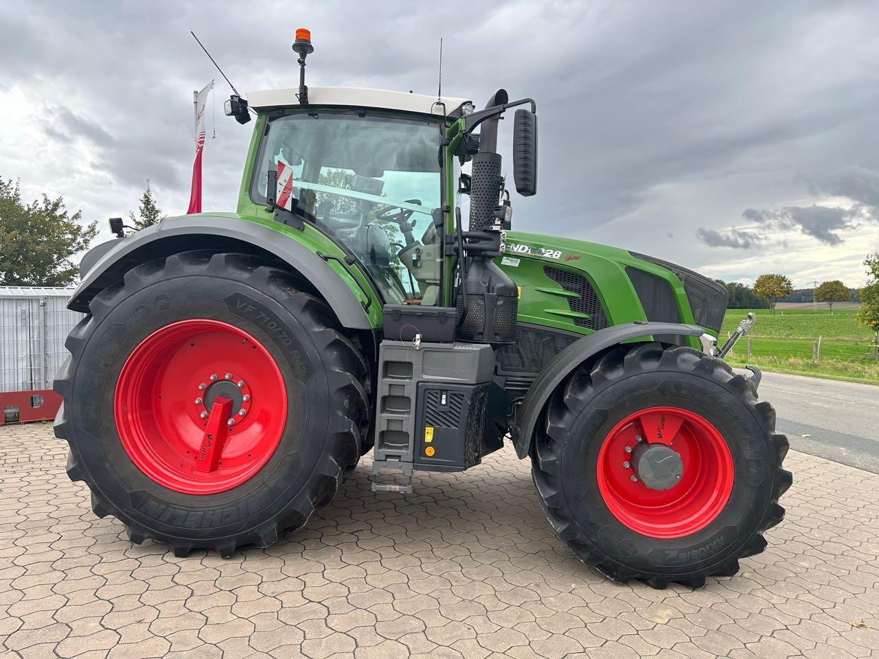 Fendt 828 S4 ProfiPlus - Tractor: foto 4 Fendt 828 S4 ProfiPlus - Tractor: foto 4