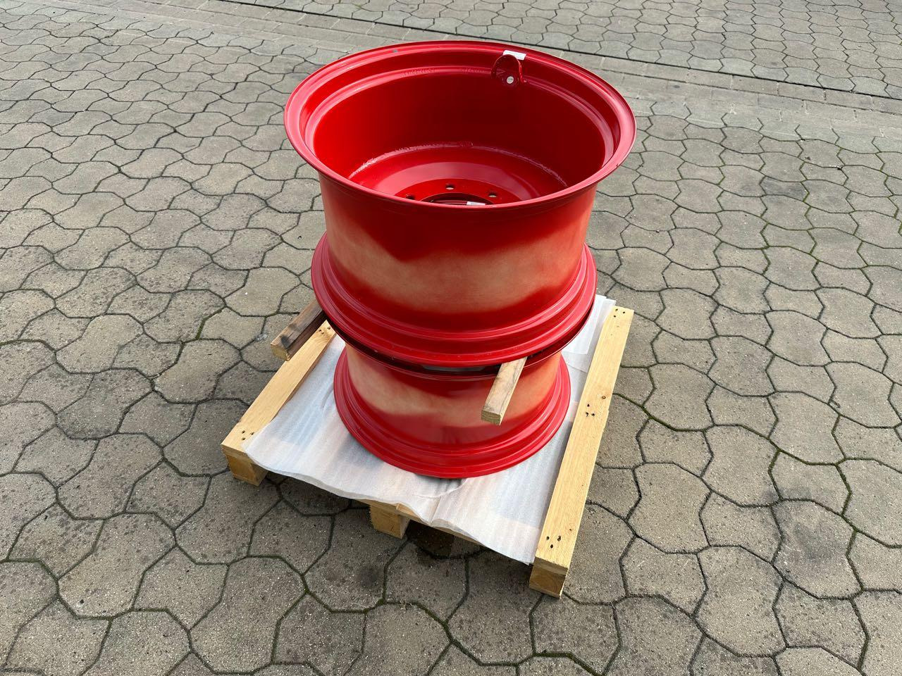 Grasdorf Felgen 14 x 24/W ET -80 - Llanta: foto 3 Grasdorf Felgen 14 x 24/W ET -80 - Llanta: foto 3