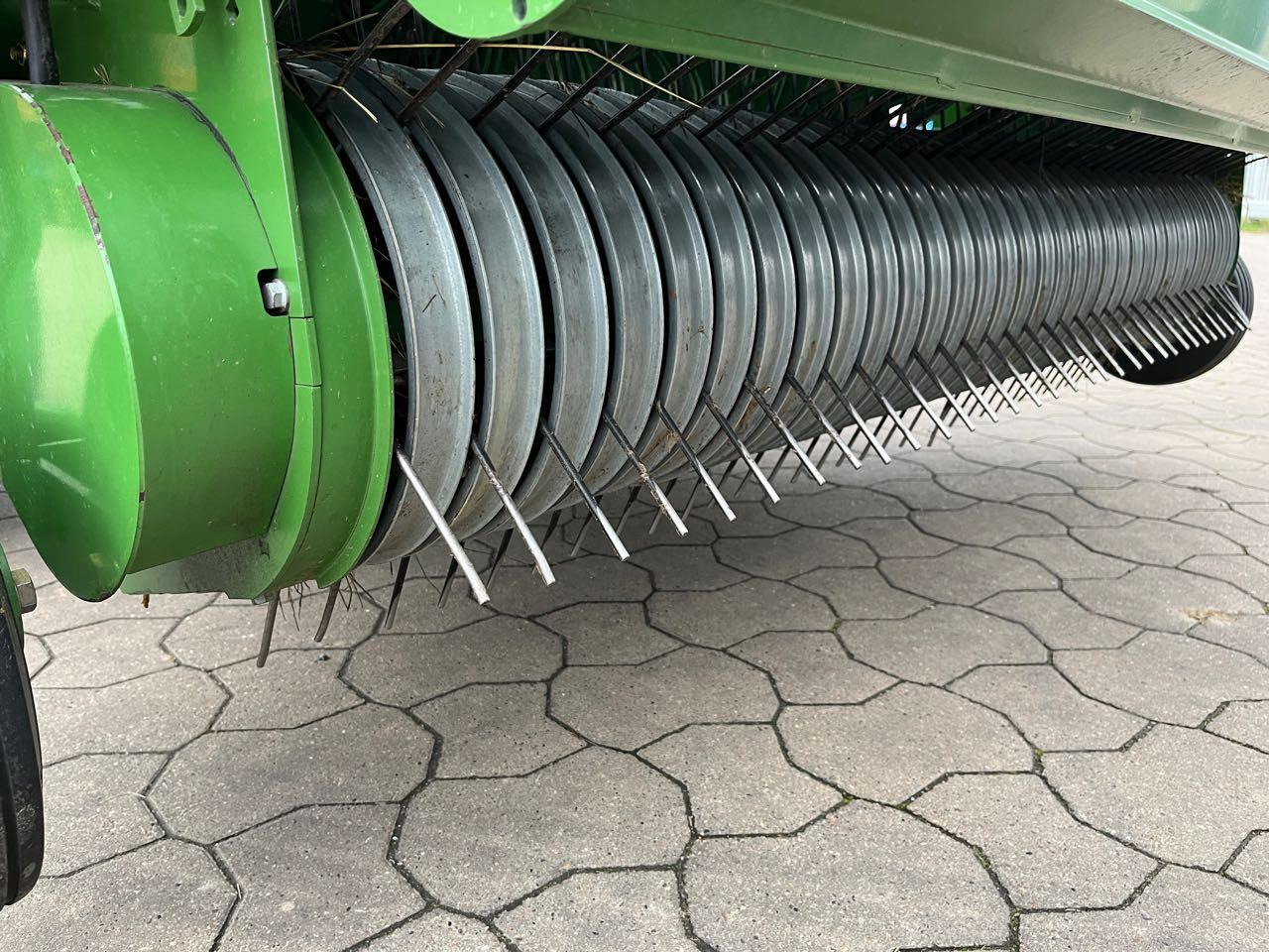 Krone Fortima V 1500 MC - Rotoempacadora: foto 5 Krone Fortima V 1500 MC - Rotoempacadora: foto 5