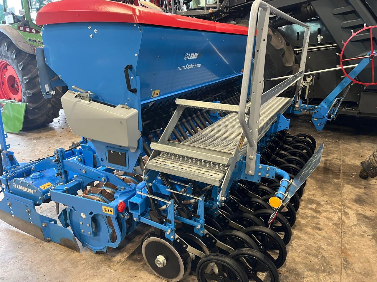 Lemken Zirkon 8/Saphir 9 - Combinado de siembra: foto 3 Lemken Zirkon 8/Saphir 9 - Combinado de siembra: foto 3
