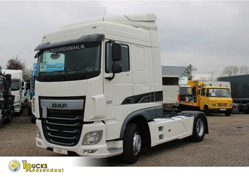 DAF XF 106.440 + EURO 6 + SPOILER + TUV 26-08-2024 - Cabeza tractora: foto 1 DAF XF 106.440 + EURO 6 + SPOILER + TUV 26-08-2024 - Cabeza tractora: foto 1