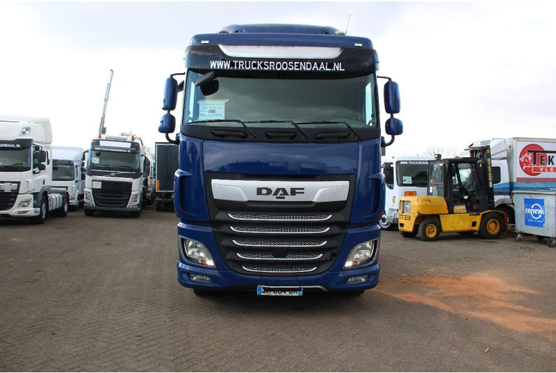 DAF XF 106.480 + retarder + 623.000km + EURO 6 + PTO - Cabeza tractora: foto 5 DAF XF 106.480 + retarder + 623.000km + EURO 6 + PTO - Cabeza tractora: foto 5