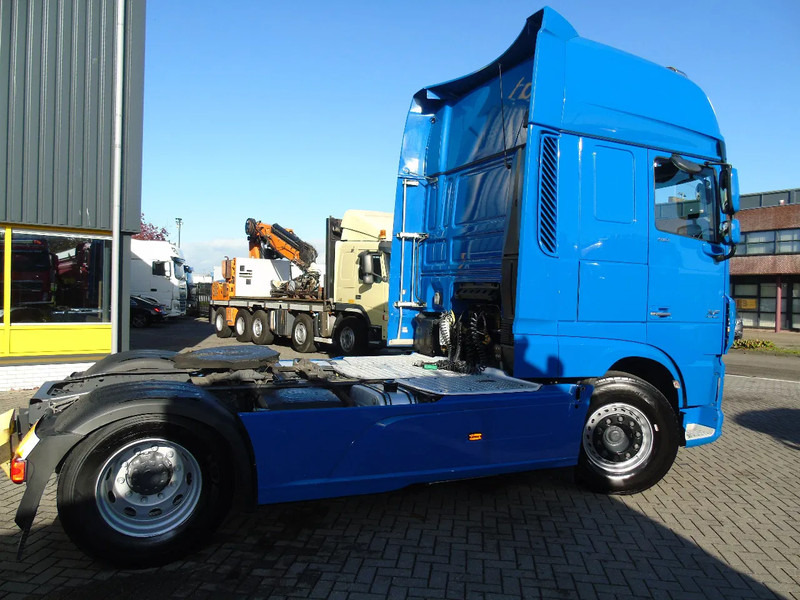 DAF XF 510 + PTO + EURO 6 + SSC + SPOILER - Cabeza tractora: foto 3 DAF XF 510 + PTO + EURO 6 + SSC + SPOILER - Cabeza tractora: foto 3