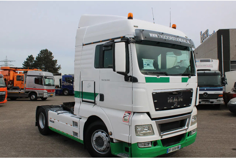 MAN TGX 18.480 + EURO 5 + PTO + RETARDER ! FULL SPOILER - Cabeza tractora: foto 2 MAN TGX 18.480 + EURO 5 + PTO + RETARDER ! FULL SPOILER - Cabeza tractora: foto 2