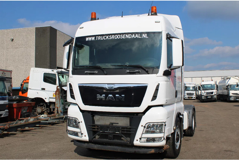 MAN TGX 18.480 + EURO 6 + 4x4 hydro + MANUAL + SPOILER - Cabeza tractora: foto 2 MAN TGX 18.480 + EURO 6 + 4x4 hydro + MANUAL + SPOILER - Cabeza tractora: foto 2
