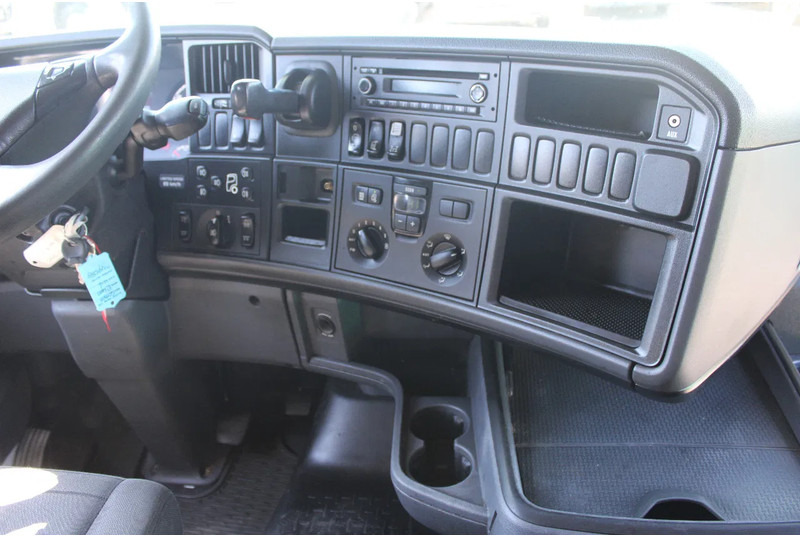 Cabeza tractora Scania R 400 + 6x2: foto 8