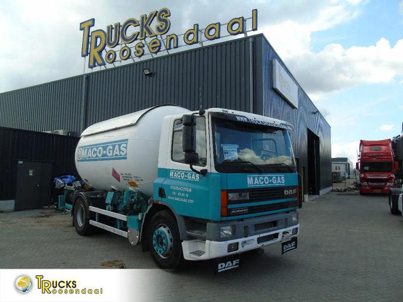 Camión cisterna DAF CF 75.270 + 17.517LITER GAS TRANSPORT + PUMP: foto 1