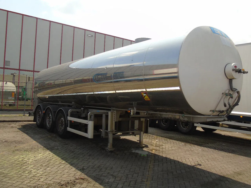 ETA 29.000 LITER + INOX + MILK + WATER - Semirremolque cisterna: foto 2 ETA 29.000 LITER + INOX + MILK + WATER - Semirremolque cisterna: foto 2