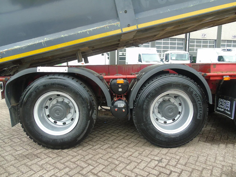 Ginaf X 4446 TS + 8x8 + euro 5 + 2x in stock - Camión volquete: foto 5 Ginaf X 4446 TS + 8x8 + euro 5 + 2x in stock - Camión volquete: foto 5